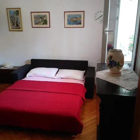 Ground Floor * Sreser